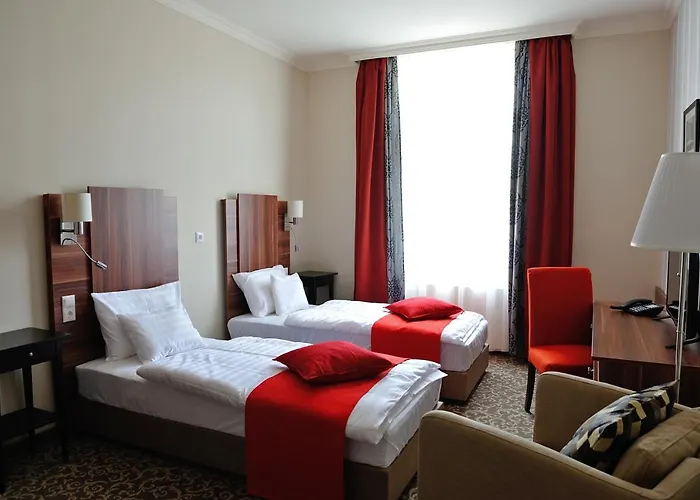 Corner Hotel & Kavehaz